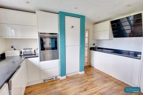 10 Ketton Close, Trowbridge, BA14 9DQ