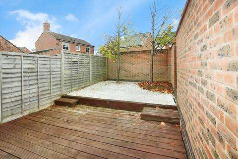 2 bedroom end of terrace house to rent, Aylesbury HP19