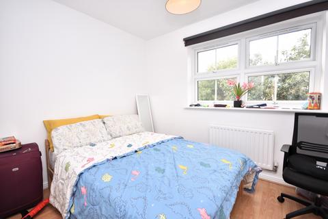 2 bedroom end of terrace house to rent, Aylesbury HP19