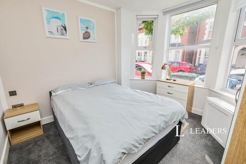 1 bedroom terraced house to rent, Roseberry Avenue, NG2