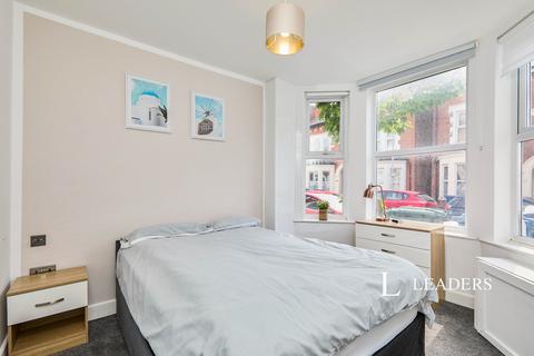 1 bedroom terraced house to rent, Roseberry Avenue, NG2