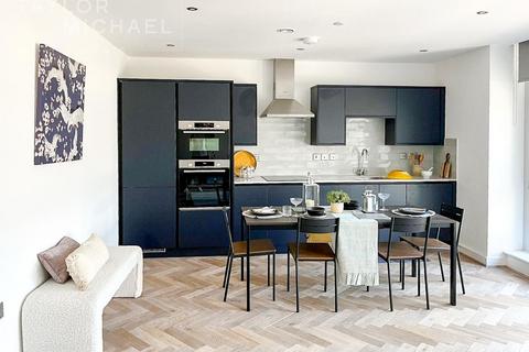2 bedroom apartment to rent, Montpelier Road, Brighton