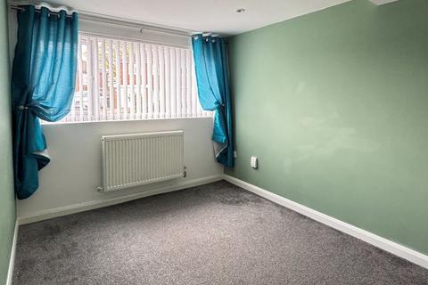 47 Ashwood Way, Hucclecote, Gloucester, GL3 3JE