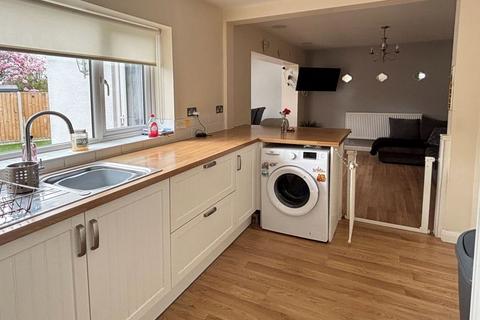 47 Ashwood Way, Hucclecote, Gloucester, GL3 3JE