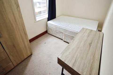undefined, Holdenhurst Road, Bournemouth BH8