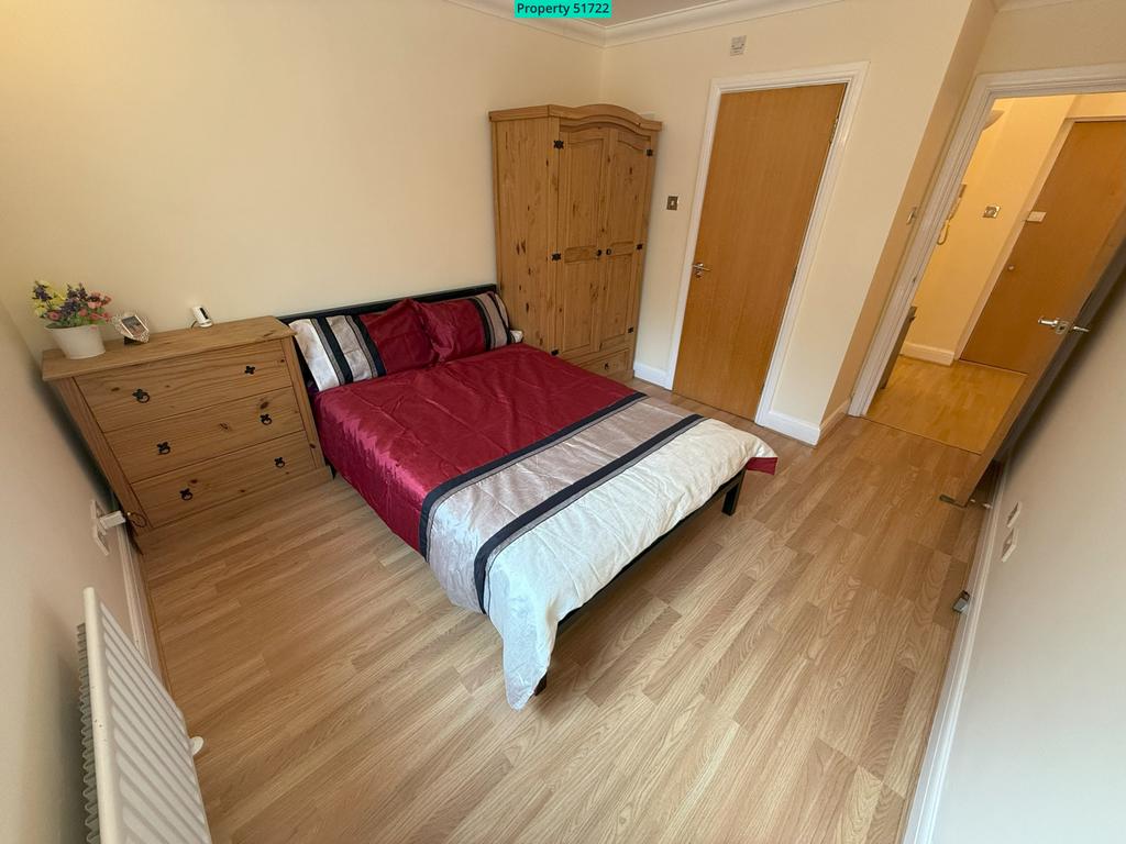 Master bedroom with en-suite