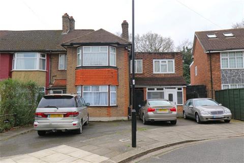 undefined, Selborne Gardens, Perivale, Perivale