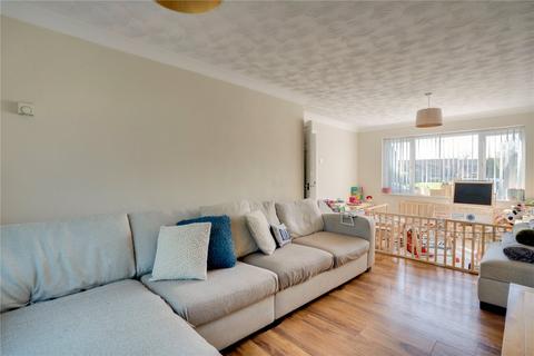 3 bedroom semi-detached house for sale, 255 Tennyson Way, Kidderminster, Worcestershire