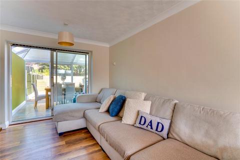 3 bedroom semi-detached house for sale, 255 Tennyson Way, Kidderminster, Worcestershire