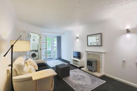 1 bedroom retirement property for sale, Banbury Road, Stratford-upon-Avon CV37