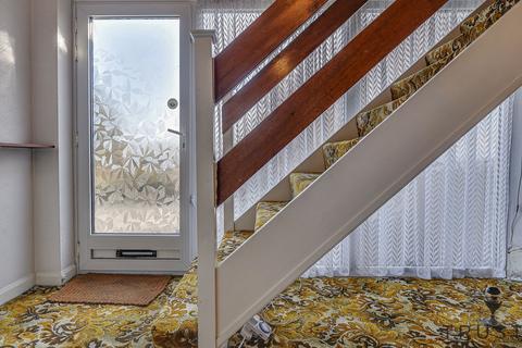 4 bedroom detached house for sale, Moorside View, Drighlington, BD11