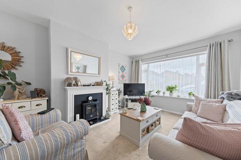 2 bedroom semi-detached bungalow for sale, Isebrook Court, Burton Latimer, NN15