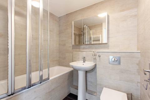 2 bedroom apartment to rent, London W2