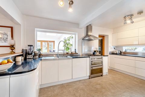 6 Andrews Close, Tarvin, Chester, CH3 8LN