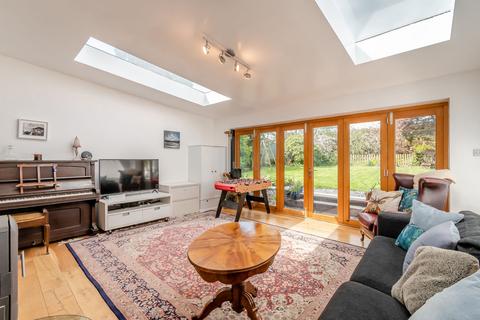 6 Andrews Close, Tarvin, Chester, CH3 8LN
