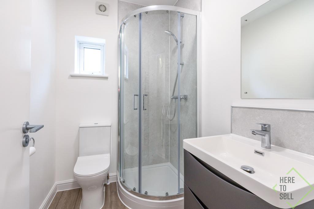 Flat B, 17, Belmont Road, London, N15 3 LS-22