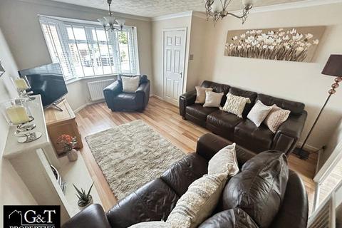 66 Aintree Way, Dudley, DY1 2SL