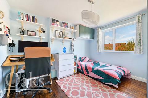 25 Windermere Road, London, SW16 5HF