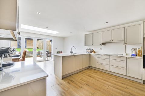 undefined, Elvendon Road, Reading RG8