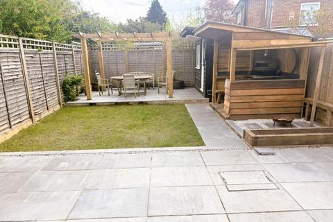 51 Antrim Road, Woodley, Reading, RG5 3NT
