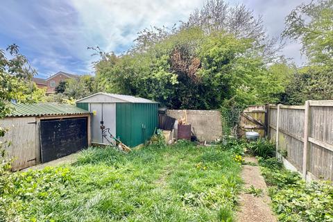 15 Postling Road, Folkestone, CT19 4PH