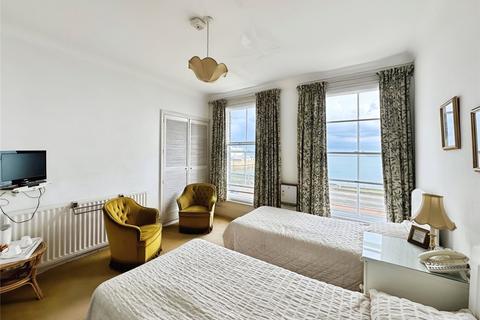 undefined, East Cliff, Kent CT16