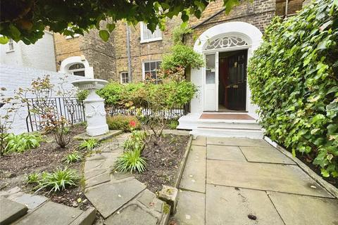9 bedroom terraced house for sale, East Cliff, Kent CT16