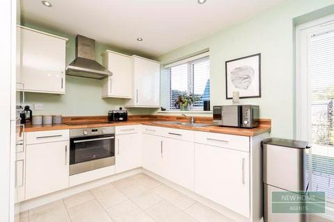 6 Brookes Lane, Hemlington, Middlesbrough, TS8 9GE