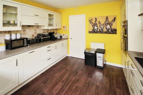 10 Remple Avenue, Hatfield Woodhouse, Doncaster, DN7 6NY