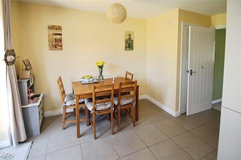 24 Heatherfields Crescent, New Rossington, Doncaster, DN11 0TZ