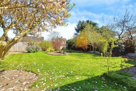 26 Westfield Close, Gravesend, DA12 5EH