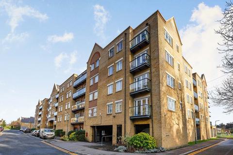 1 bedroom flat to rent, Phoenix Court, Northfleet DA11