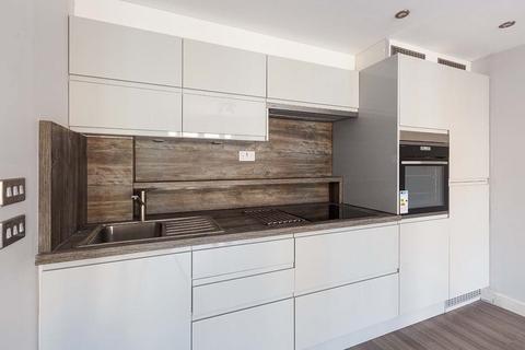 1 bedroom flat to rent, Phoenix Court, Northfleet DA11