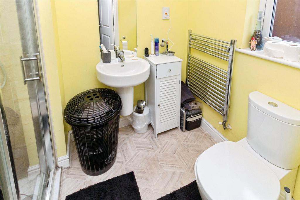 Ensuite