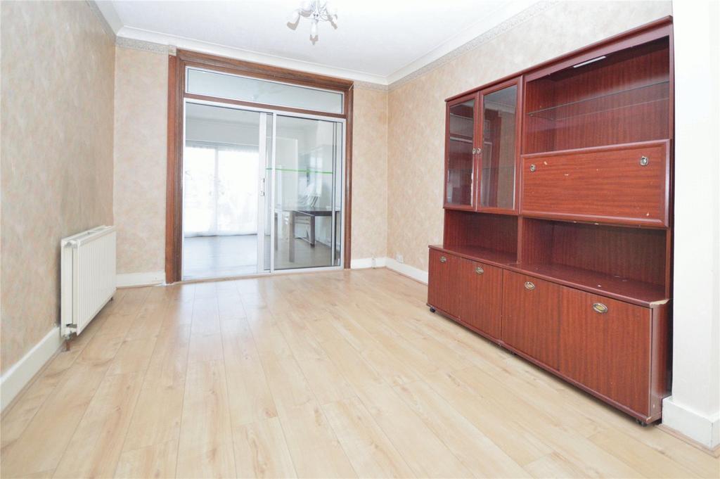 Through Lounge