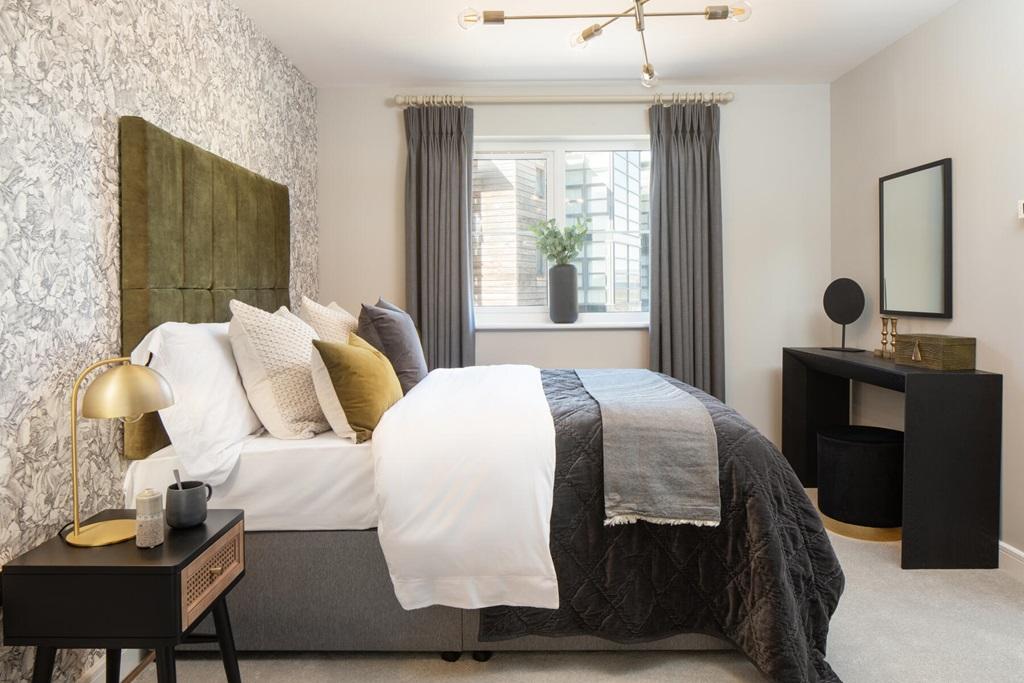 With the main bedroom 1 offering an en-suite...