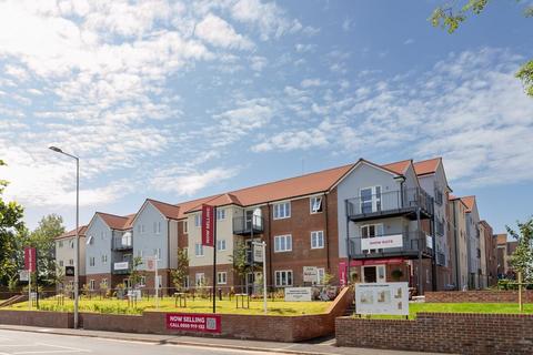 2 bedroom retirement property for sale, Apartment 23 at The Curlews 1-59 Merchant Avenue, Exmouth EX8