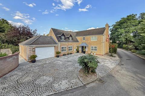 Moorfield, Harston CB22