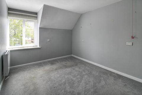 1 bedroom apartment for sale, Farley Court, Church Road East, Farnborough , Hampshire, GU14