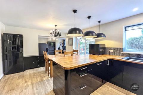 4 bedroom detached house for sale, Dunster Close, Belmont, Hereford, HR2