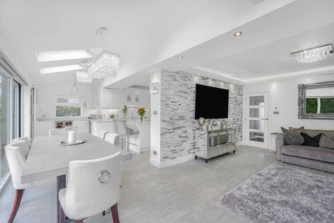 14 Monica Drive, Widnes, WA8 9JP