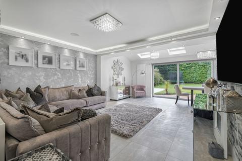 14 Monica Drive, Widnes, WA8 9JP