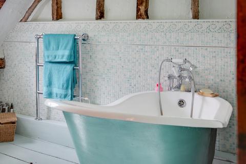 4 bedroom cottage for sale, Onslow Green, Essex, CM6