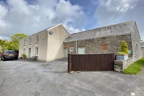 4 bedroom detached house for sale, Bancyfelin, Carmarthenshire