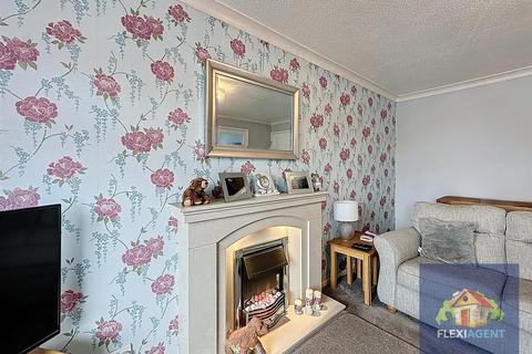 2 bedroom semi-detached bungalow for sale, Totnes Drive, Southport PR9