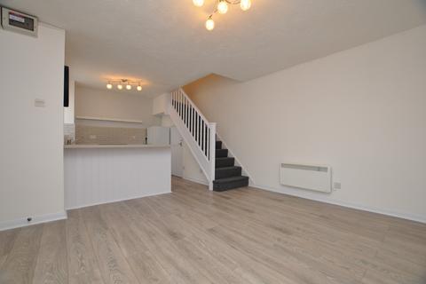 1 bedroom terraced house to rent, Chester Place, Chelmsford, Essex