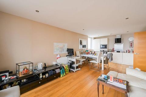 2 bedroom flat for sale, 6 Rainhill Way, London E3