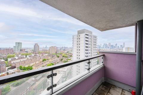 2 bedroom flat for sale, 6 Rainhill Way, London E3