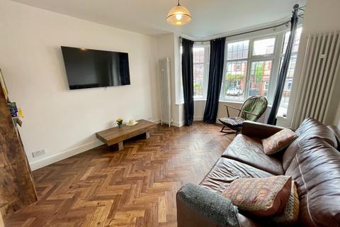 undefined, Wardown Crescent, Luton, Bedfordshire, LU2 7JT