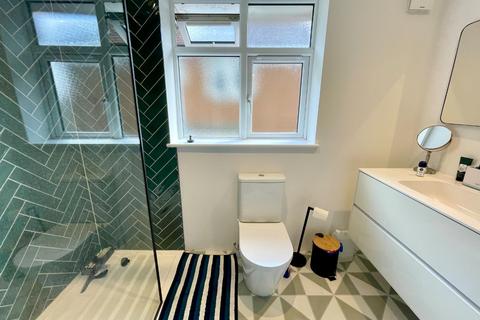 88 Wardown Crescent, Luton, LU2 7JT